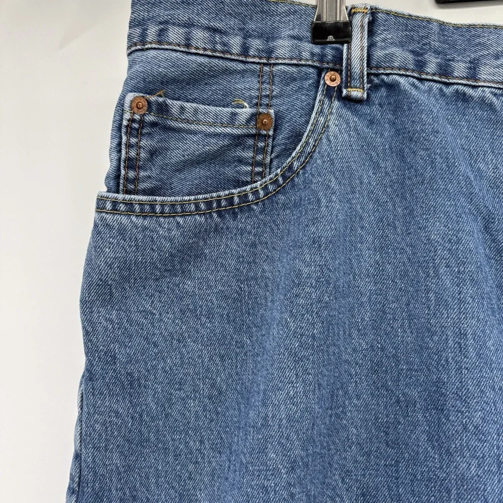 Levi's 550 Jeans Men's 42x32 (Fits 40x31) Blue Denim Relaxed Fit‎
